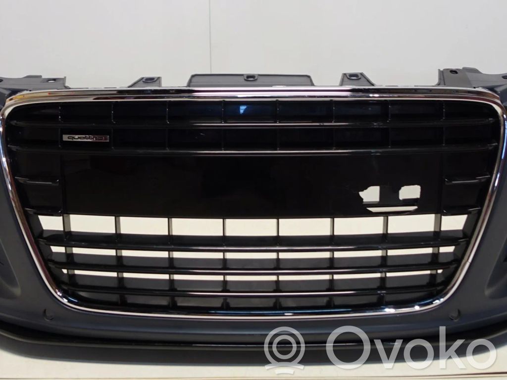 Audi R8 42 Parachoques delantero 