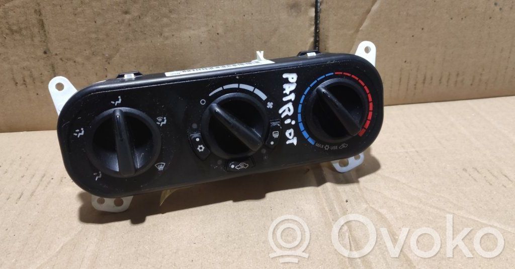 Jeep Patriot Climate control unit 