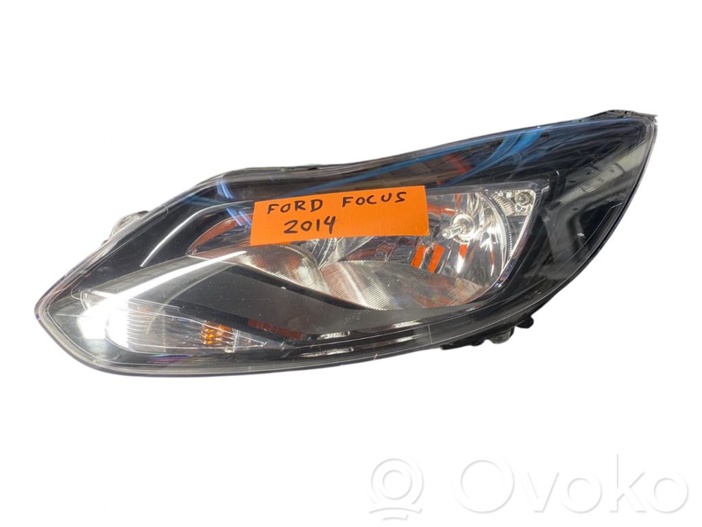 Ford Focus ST Phare frontale 