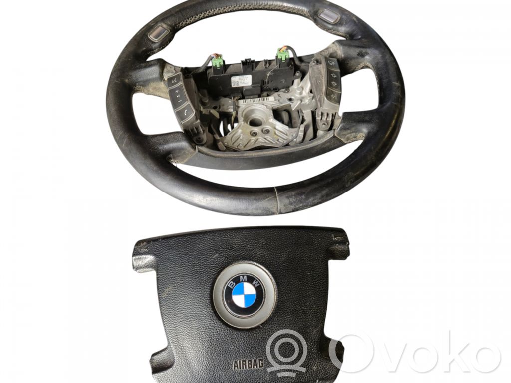 Steering wheel   SL6761743,6916692,33676177502X