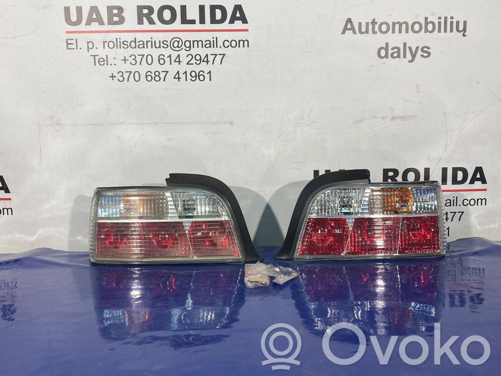Rear/tail lights set
