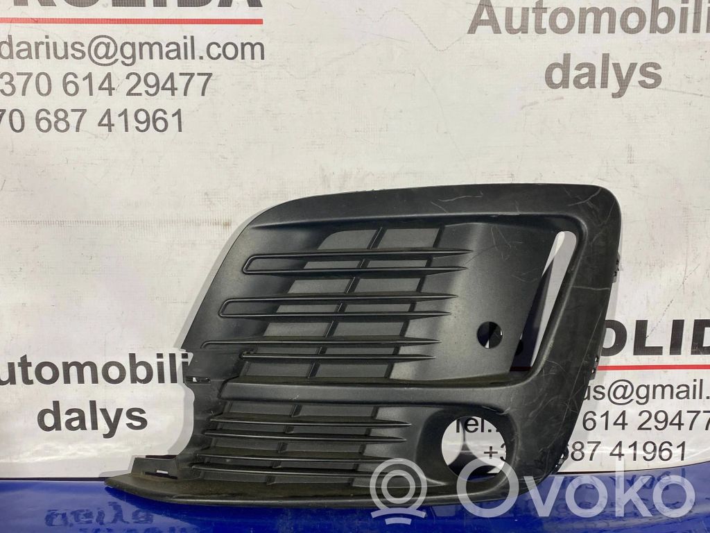 Citroen Jumpy Front bumper lower grill 