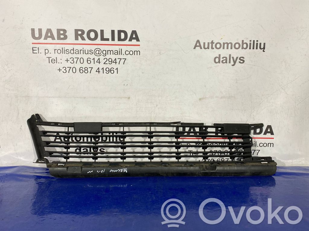 Front bumper lower grill   9811718677,1594032X