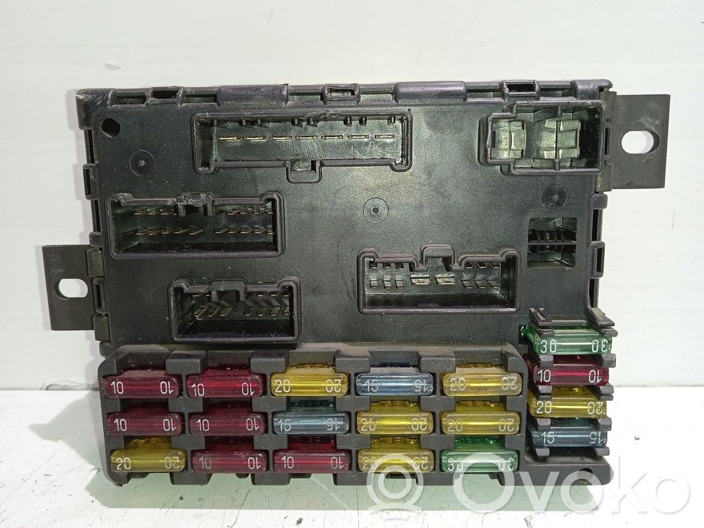 Autres unités de commande / modules   46776086