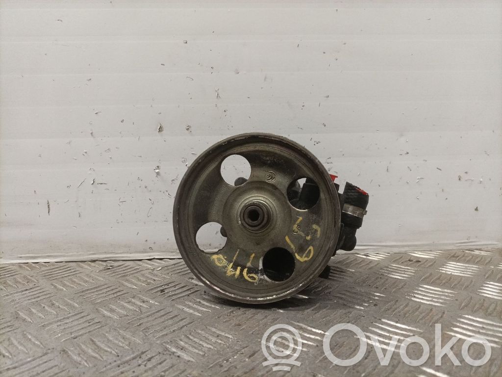 Citroen C5 Power steering pump 
