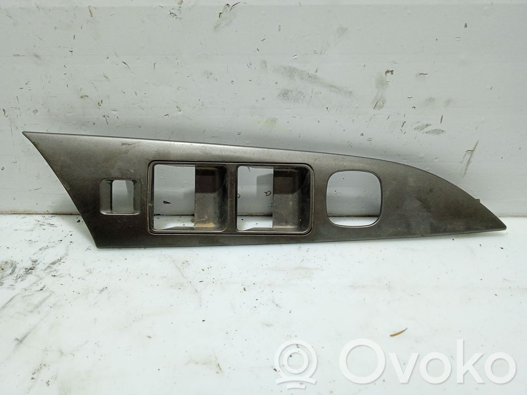 Mazda 3 I Other interior part 