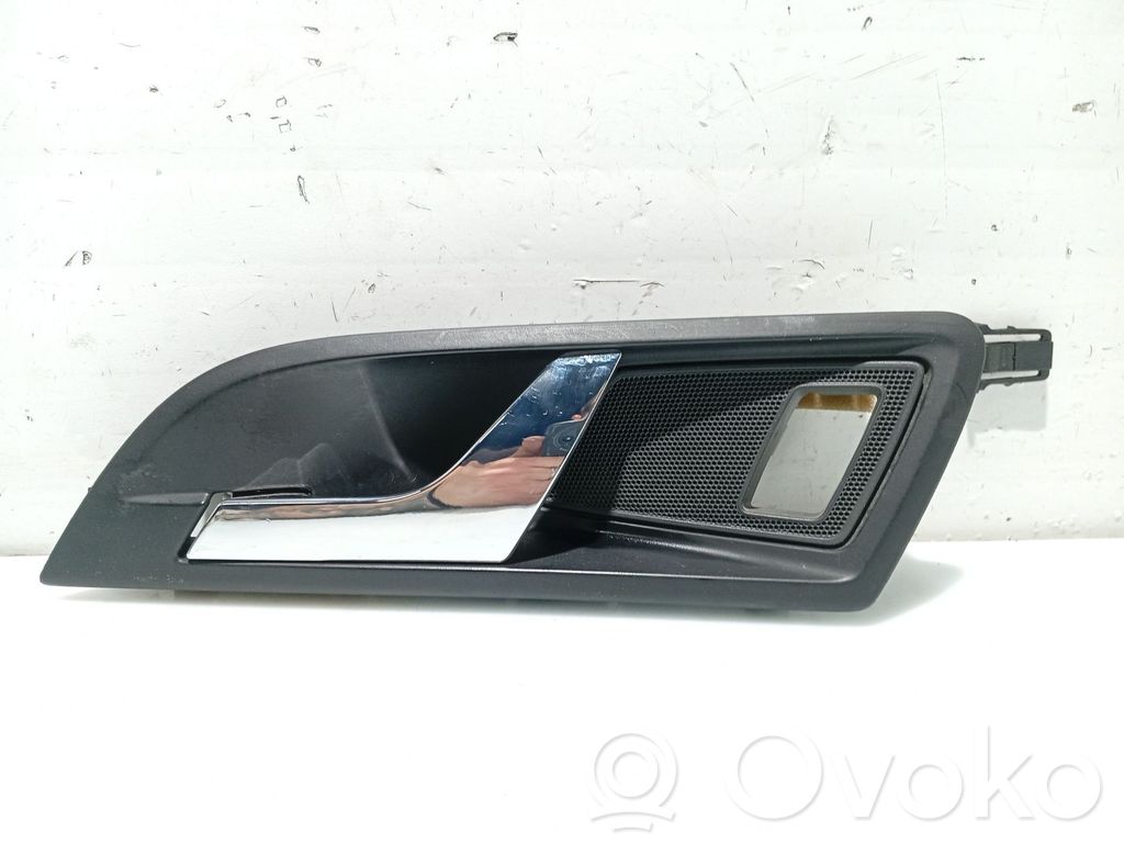 Klamka wewnętrzna drzwi przednich   3T0837221R,3T0837247