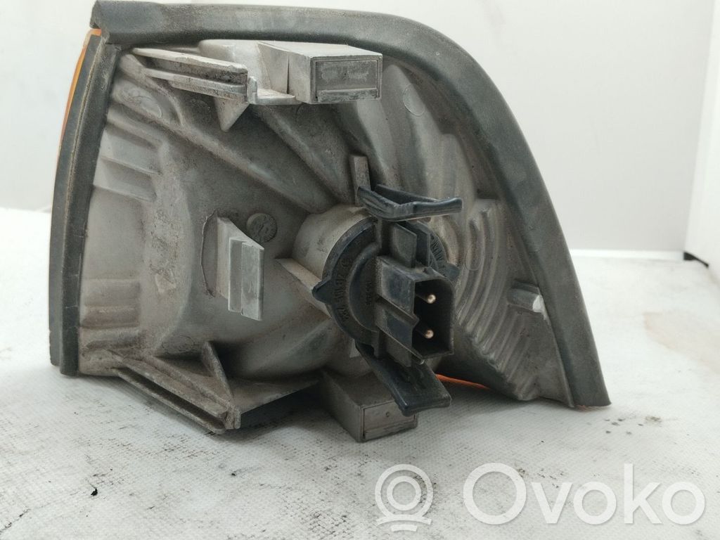 BMW 3 E36 Front indicator light 