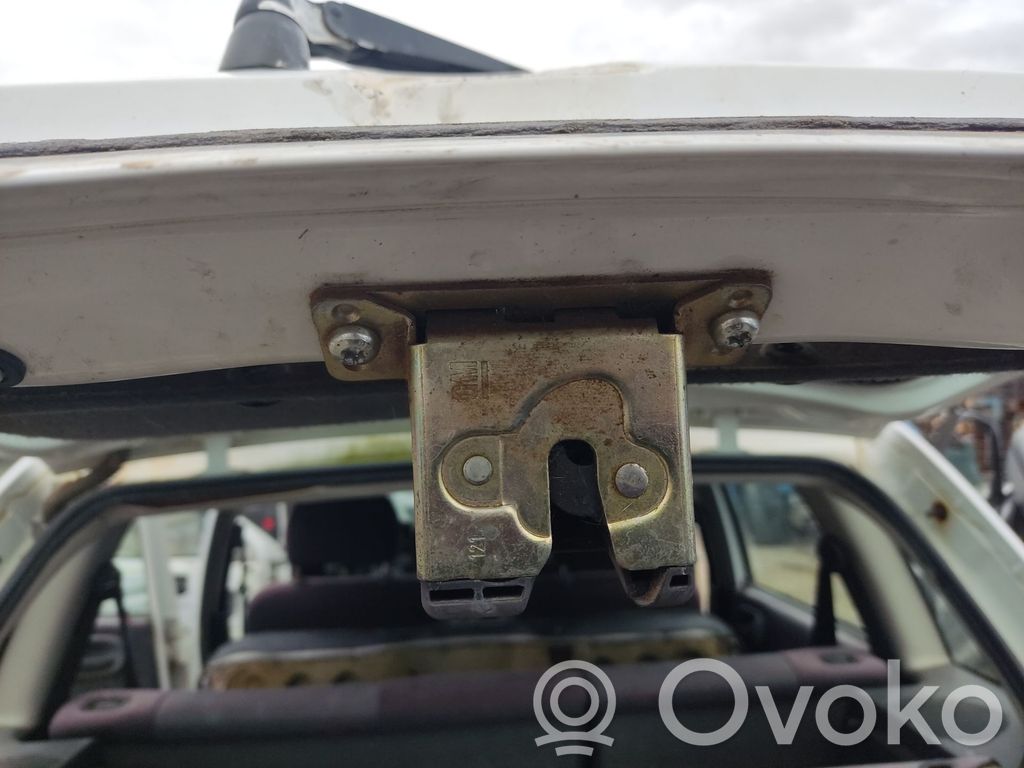 Opel Corsa B Tailgate lock latch 