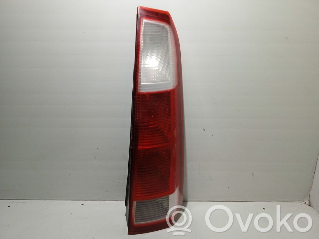 Lampa tylna   93294346,89398085