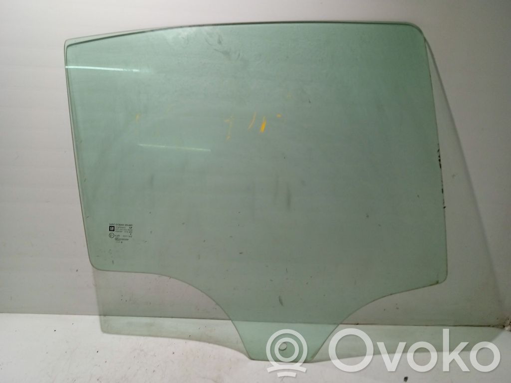 Opel Corsa D Luna de la puerta trasera 