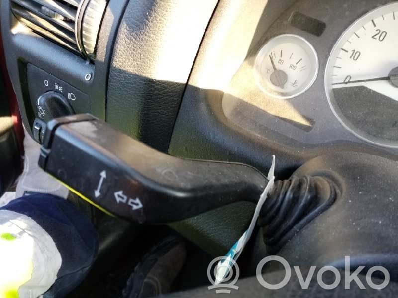 Opel Astra G Manetă semnalizator 