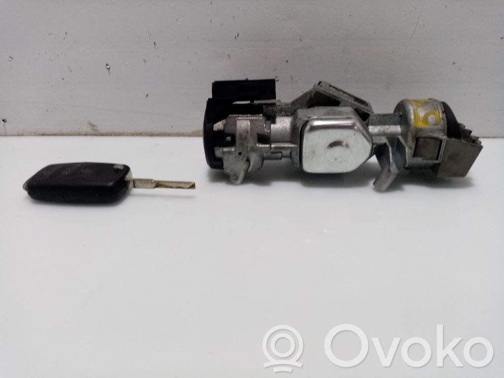 Ford Focus Užvedimo spynelė 