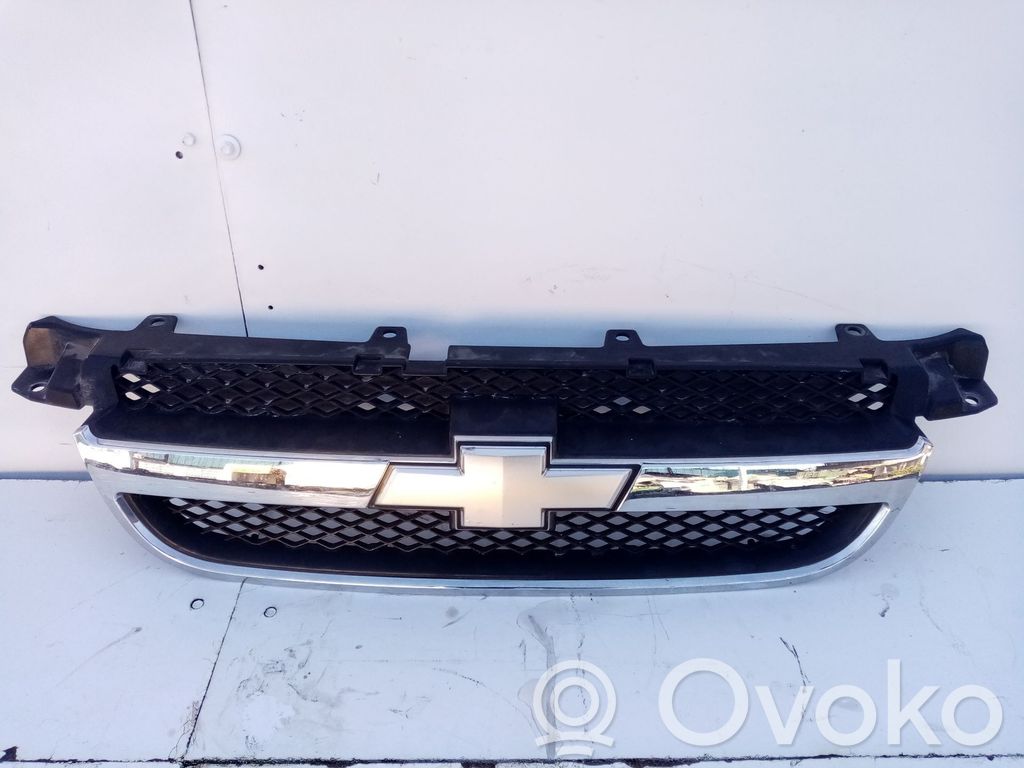 Chevrolet Aveo Griglia anteriore 