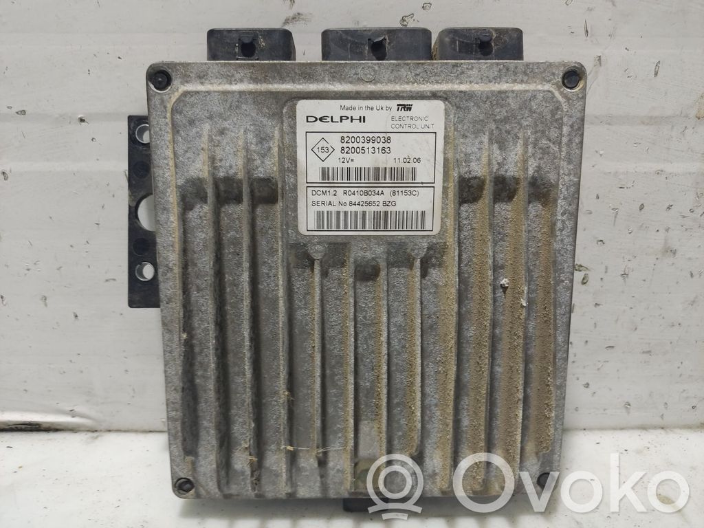 Unidad de control/módulo del motor   8200399038,8200513163