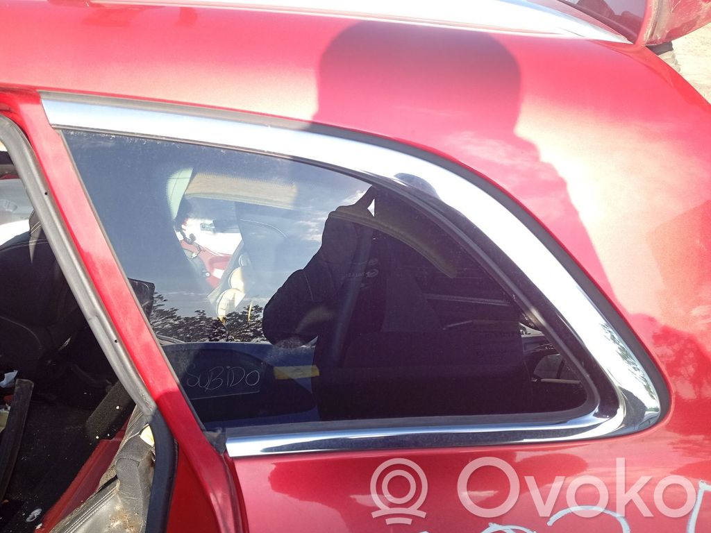 Renault Kadjar Rear side window 