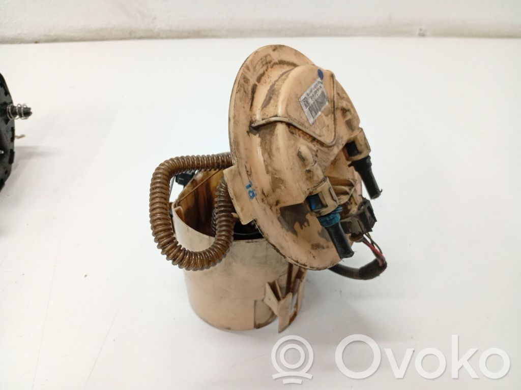 Opel Zafira B In-tank fuel pump 