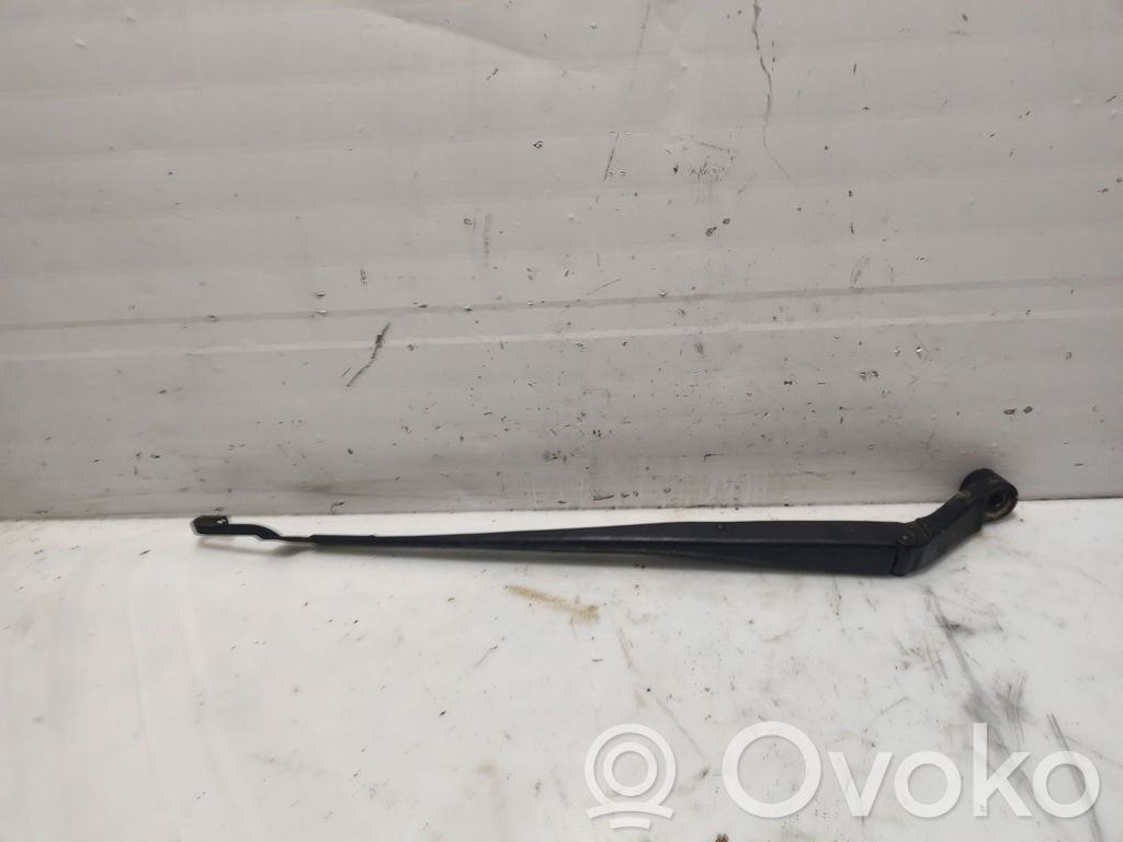 Toyota Auris 150 Braccio della spazzola tergicristallo anteriore
