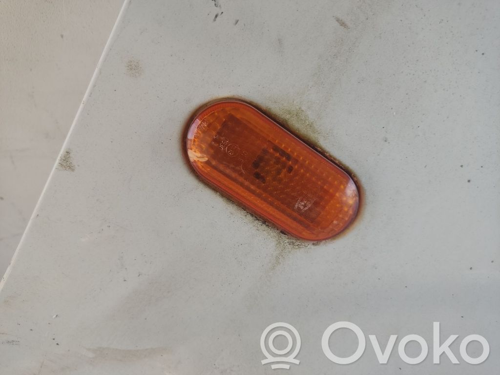 Ford Fiesta Front fender indicator light 