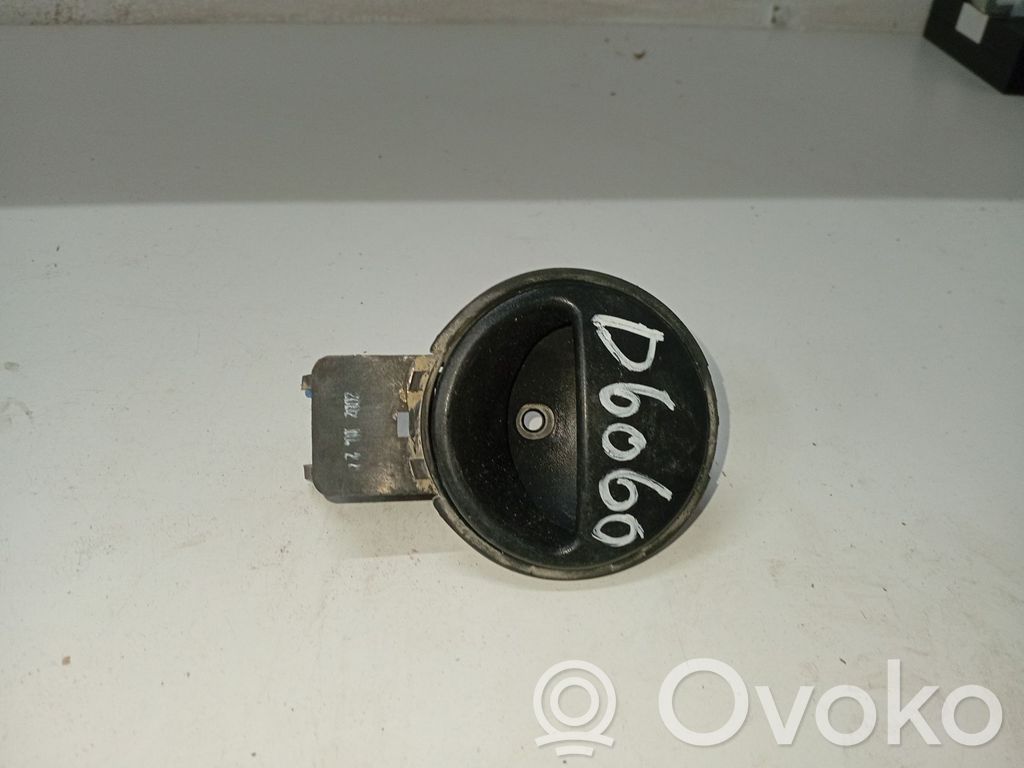 Daewoo Kalos Front door interior handle 