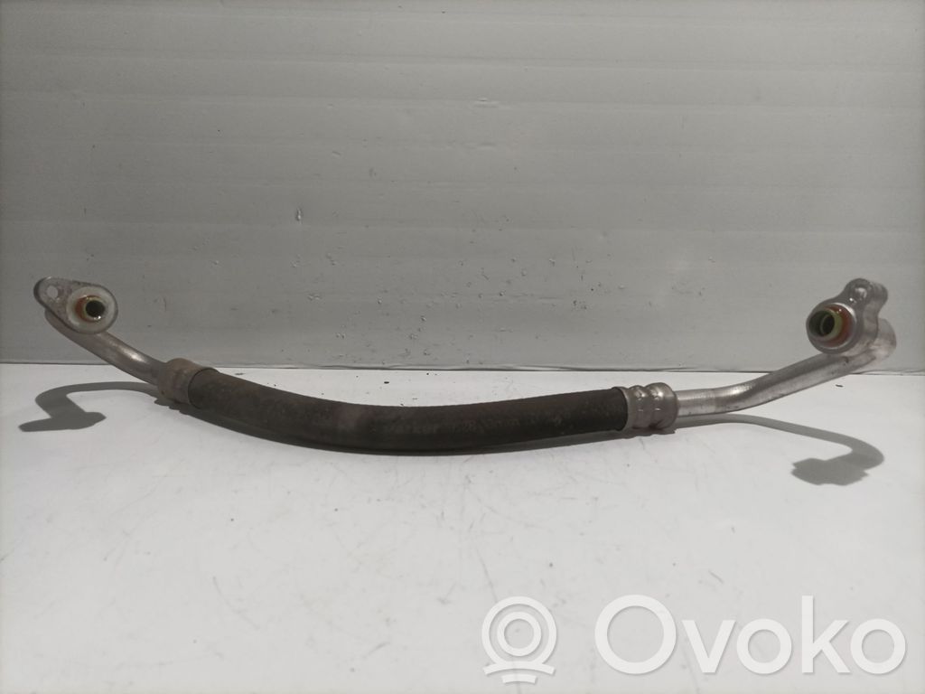 Coolant pipe/hose   8274A,7628