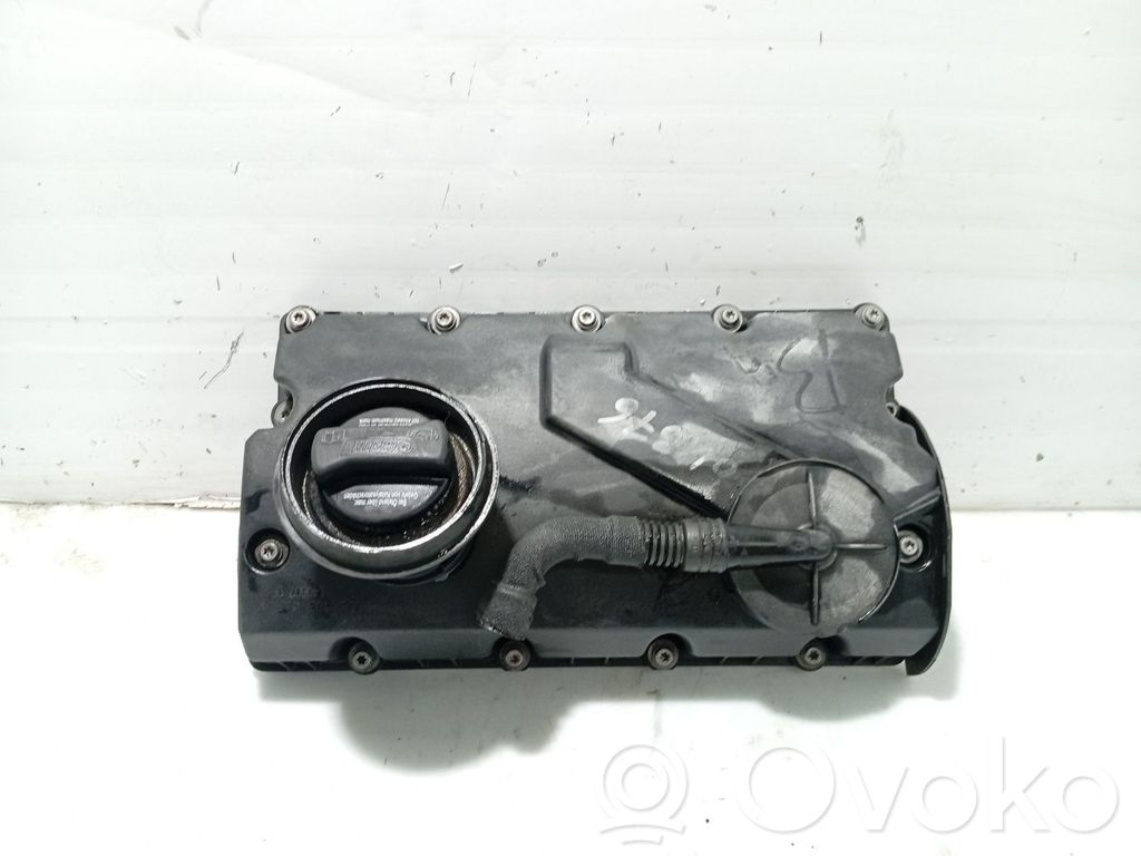 Ventildeckel   038103475