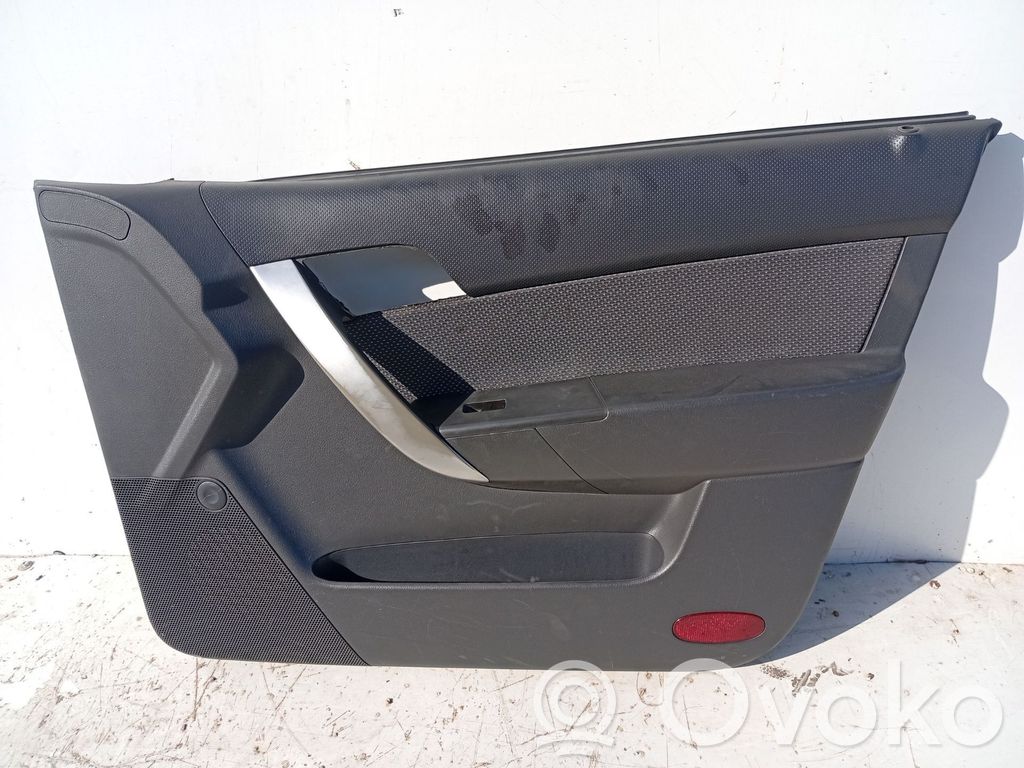 Chevrolet Aveo Etuoven verhoilu 