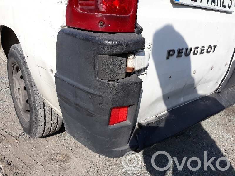 Peugeot Boxer Rivestimento del pannello parte angolare del paraurti posteriore 