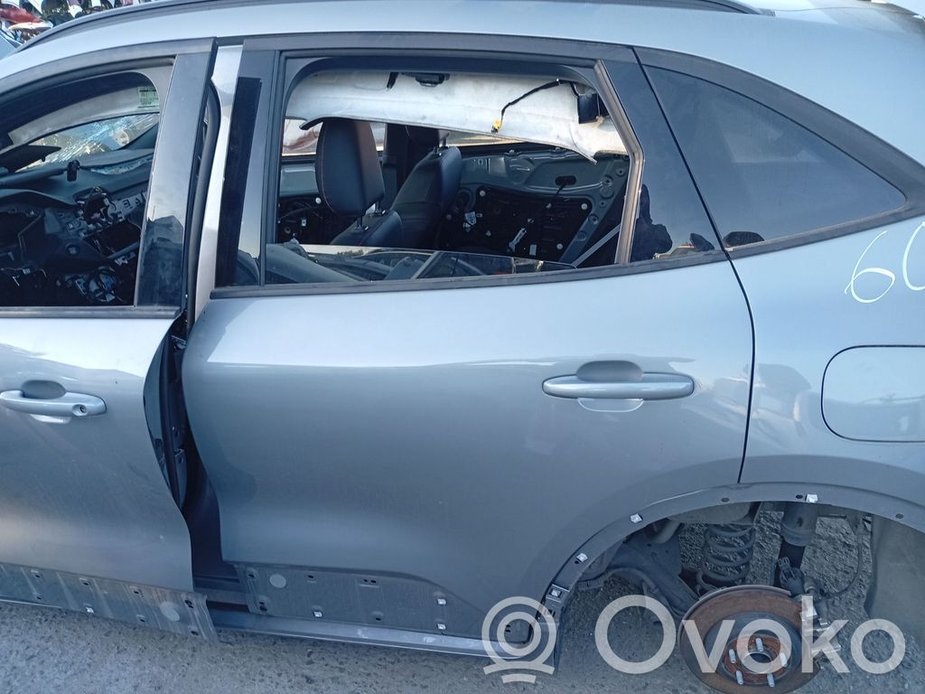 Ford Kuga III Galinės durys 
