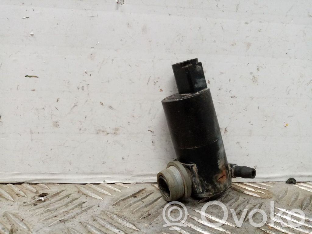 Pompa spryskiwacza szyby przedniej / czołowej   30357,061015A,939481