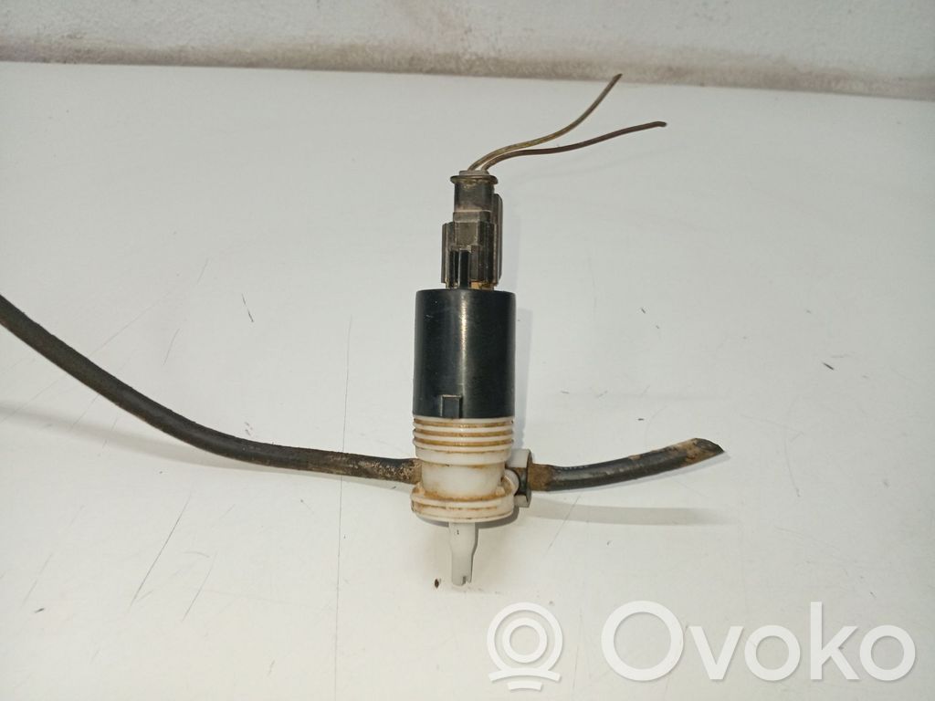 Chrysler Voyager Pompe de lave-glace de pare-brise 