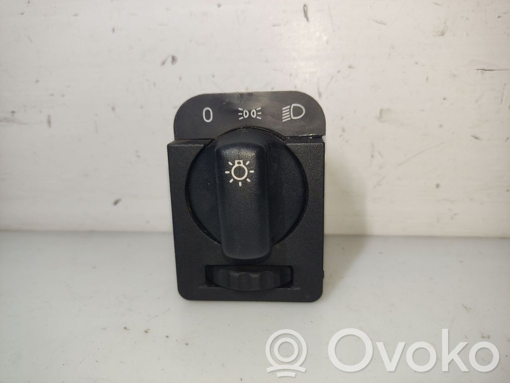 Interruptor de control del panel de luces   90481764,90481763,90437312