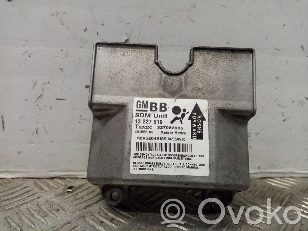 Unidad de control/módulo del Airbag   13227919