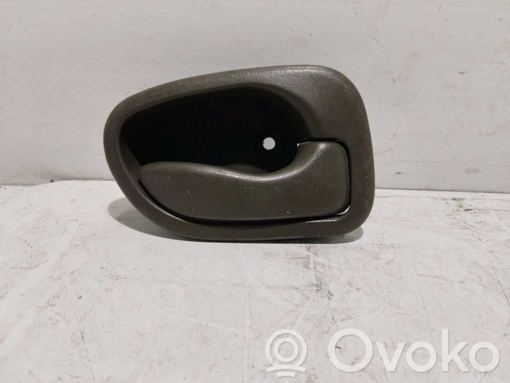 Hyundai Atos Prime Manecilla interna puerta delantera 