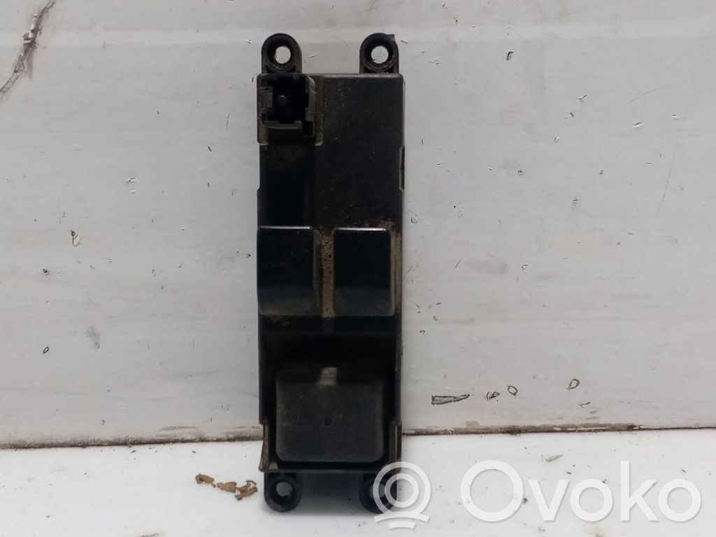 Nissan Micra Electric window control switch 