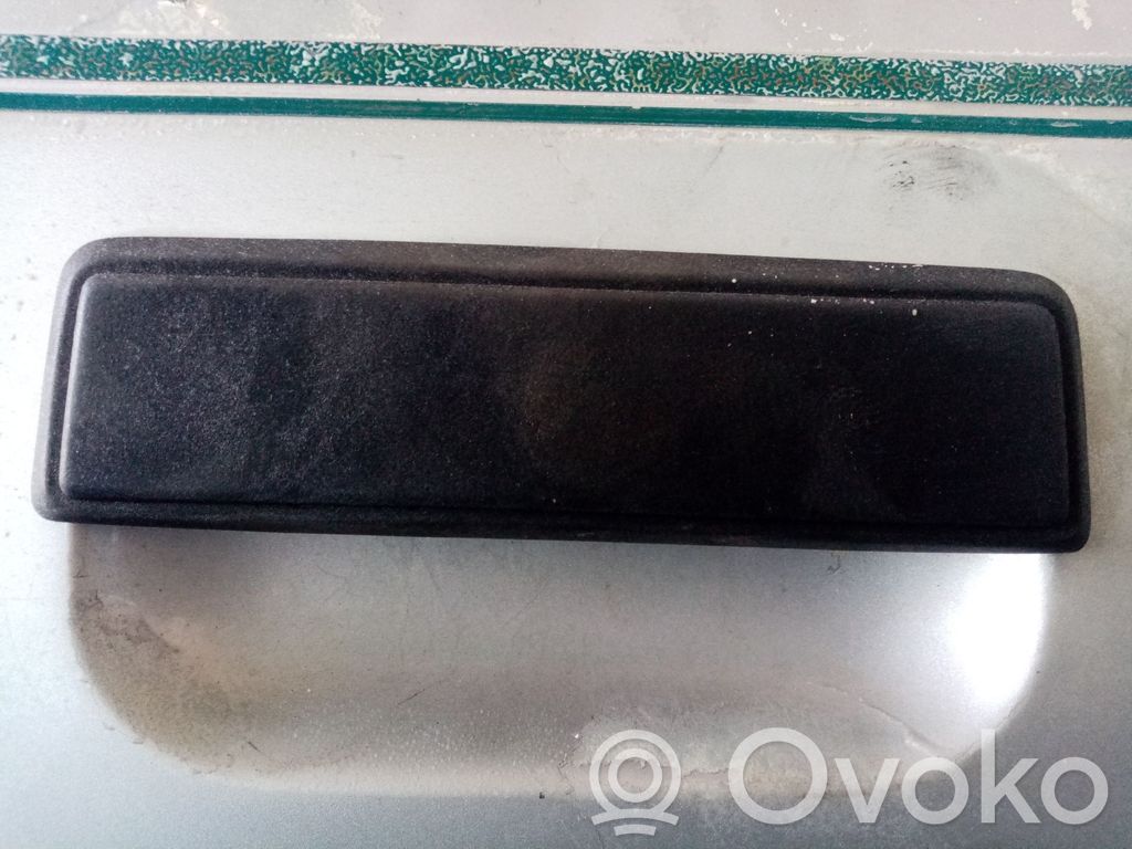 Manecilla externa puerta delantera   910174