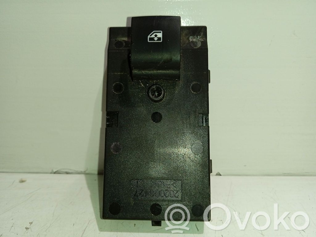 Chevrolet Aveo Electric window control switch 