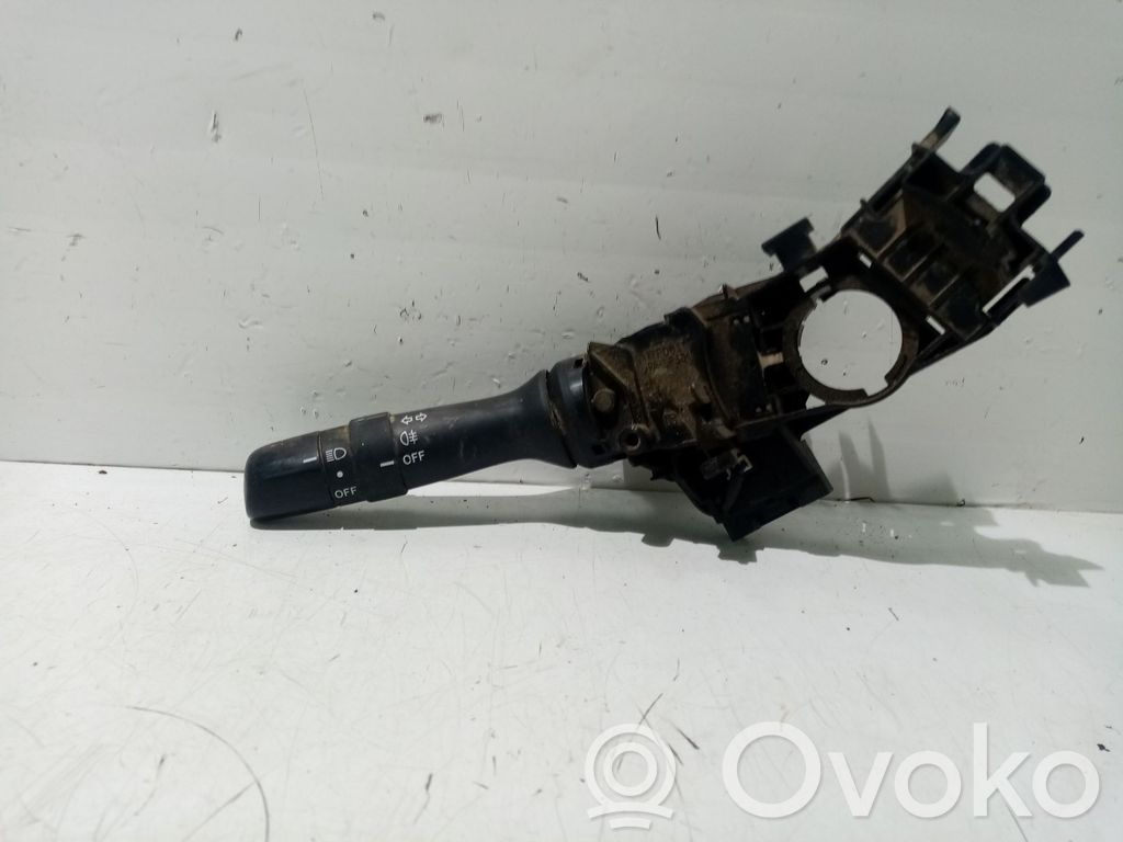 Toyota Auris 150 Palanca de intermitentes 