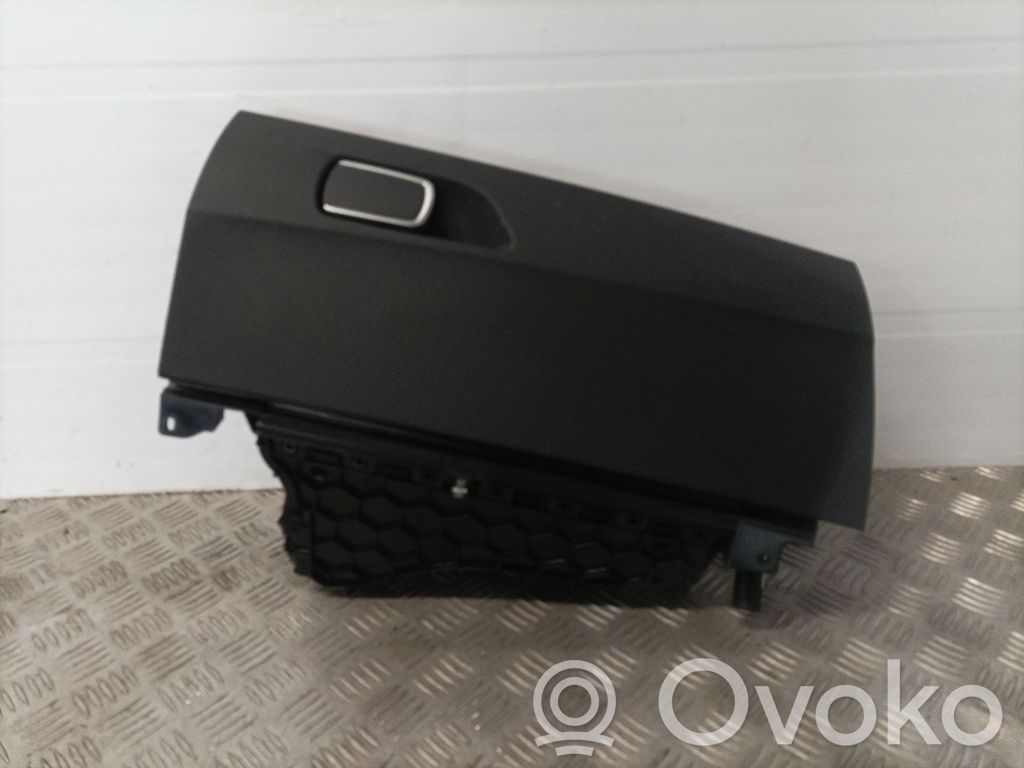BMW 1 F20 F21 Glove box 