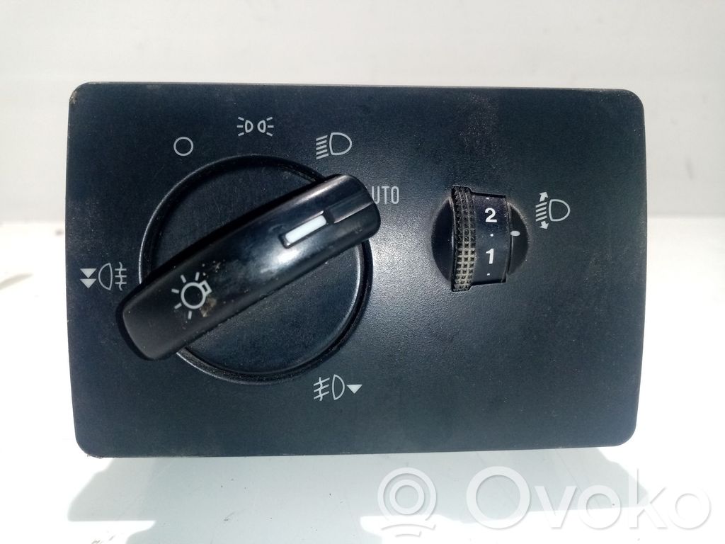 Ford Fusion Panel lighting control switch 