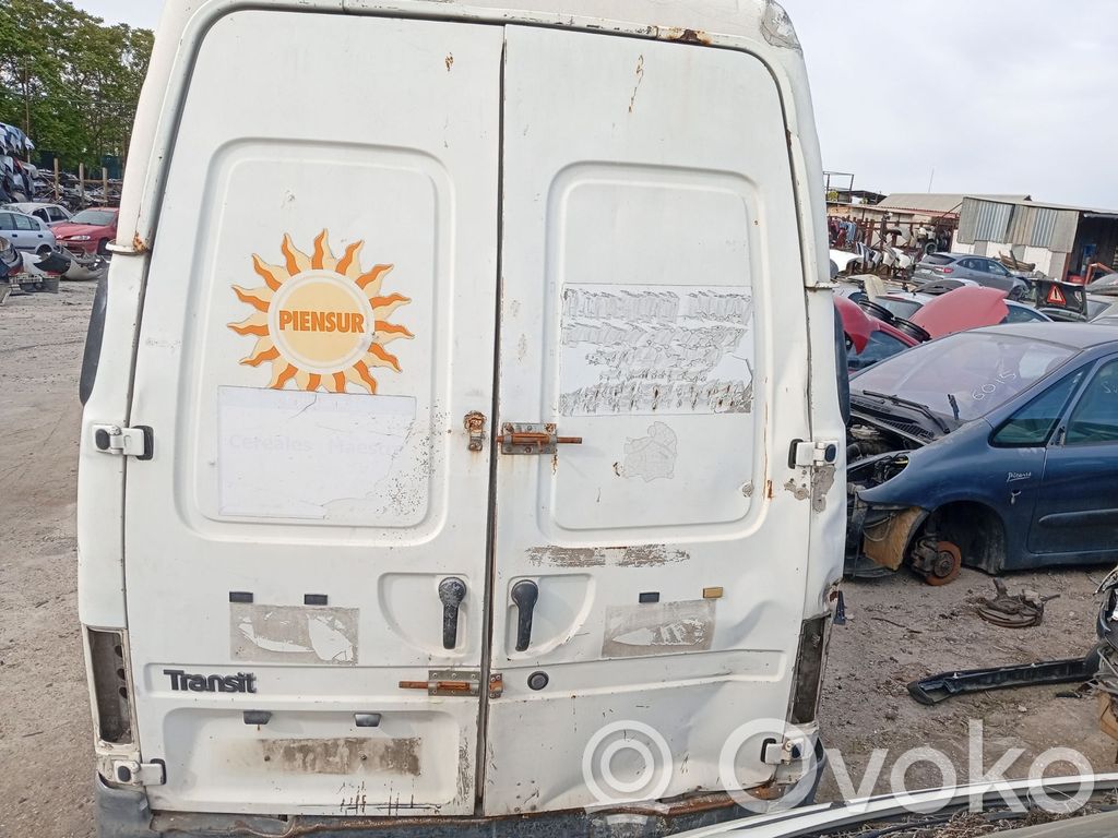 Ford Transit Задняя дверь 