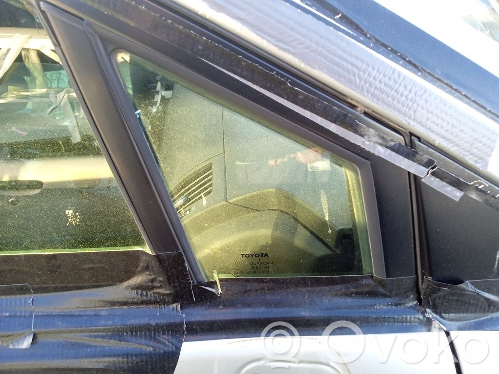 Toyota Corolla E140 E150 Front triangle window/glass 