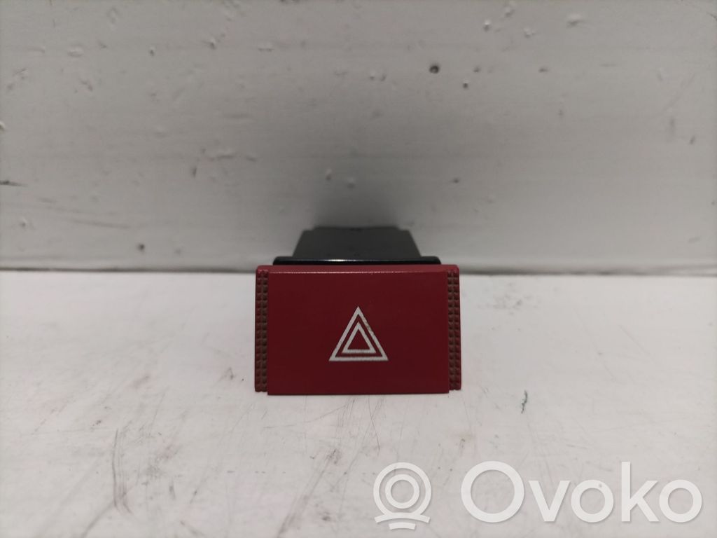 Hyundai Getz Hazard light switch 