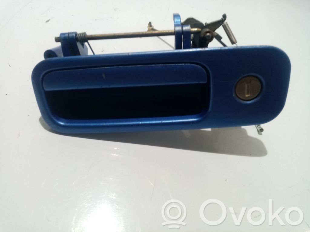Manecilla externa puerta trasera   6N0827565