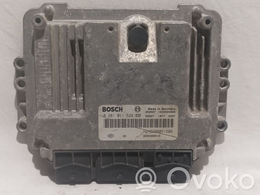 Unidad de control/módulo del motor   0281011529,8200389519