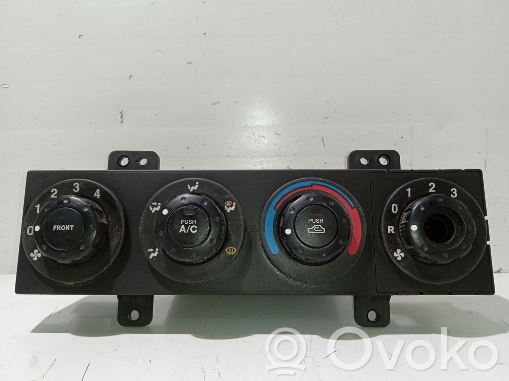 KIA Carnival Air conditioner control unit module 