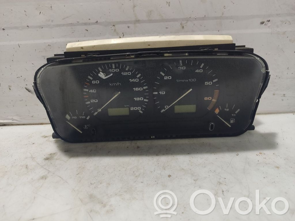 Volkswagen Polo III 6N 6N2 6NF Tachimetro (quadro strumenti) 