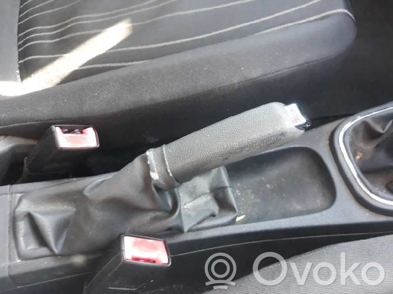 Opel Corsa D Käsijarrun vapautuskahva 