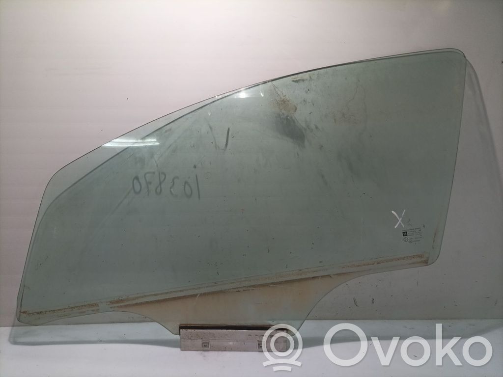 Opel Corsa D Szyba drzwi przednich 