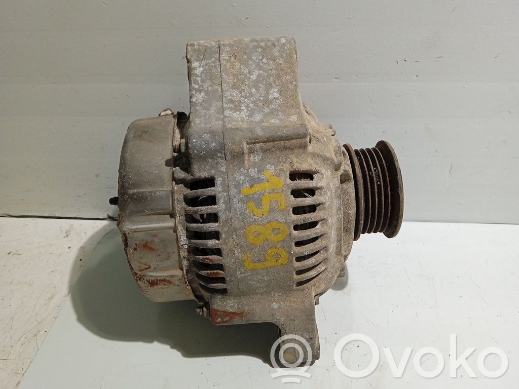 Toyota RAV 4 (XA10) Alternador 